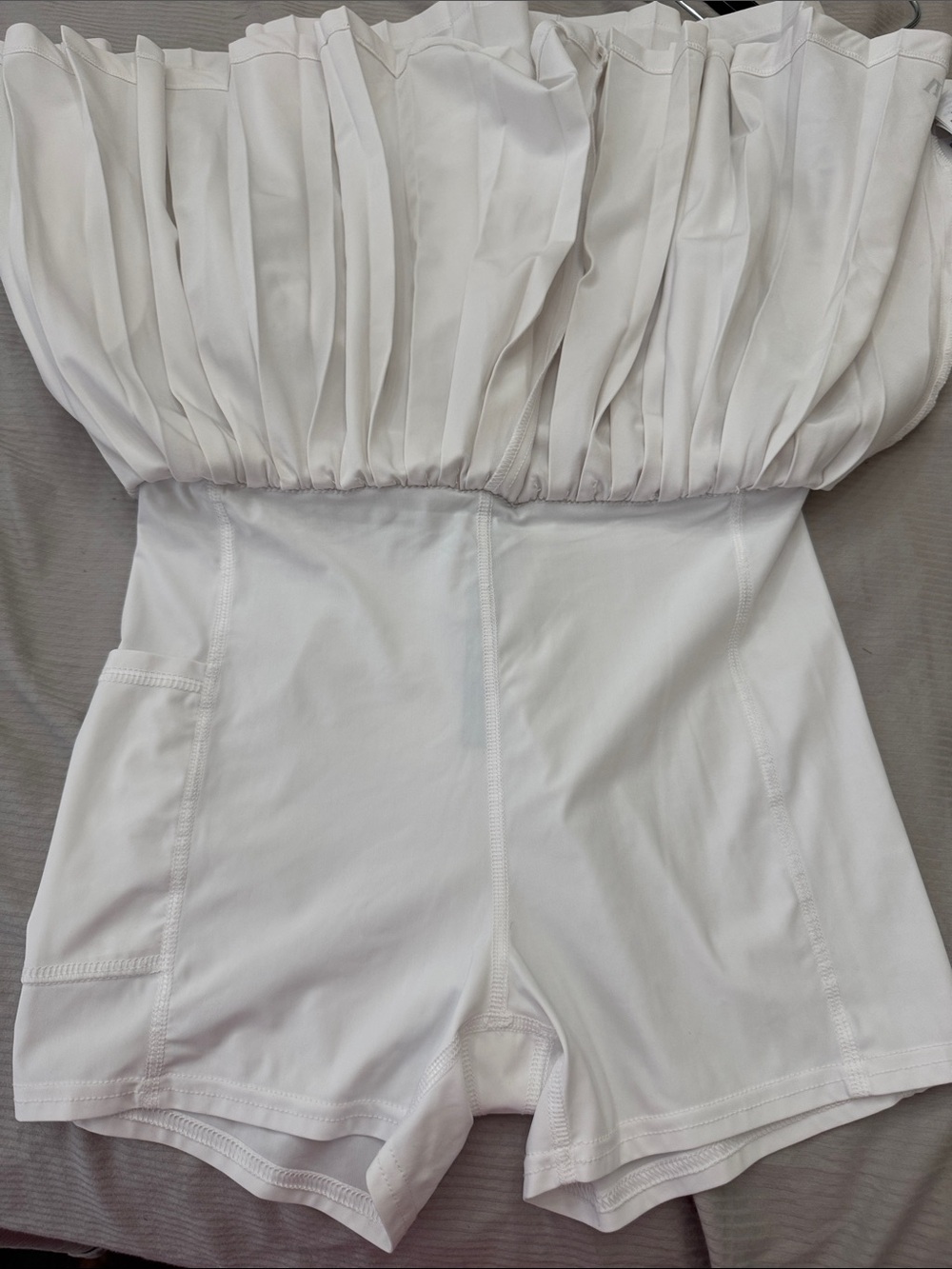 VUORI Clementine Pleated Skirt 15" XS - Picture 6 of 6